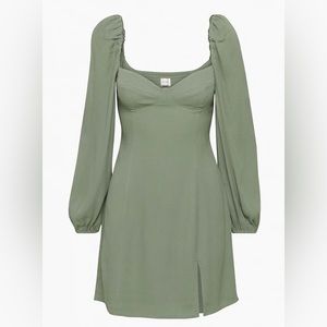 NWT Wilfred Novella dress size 4